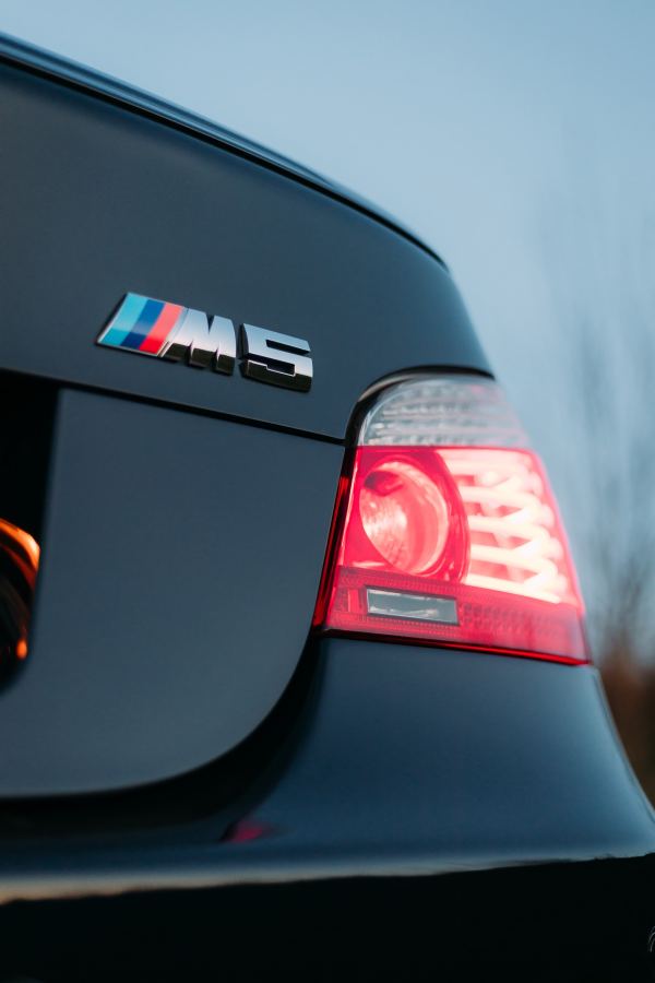 Detail: lettering on the rear